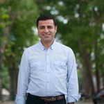 Demirtaş iddiası çerçeve yasayı kilitledi: "Siyaset yasağı" tartışması iktidar ile DEM Parti arasında krize dönüştü
