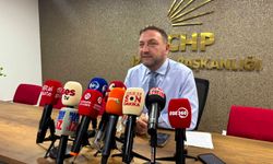 CHP İzmir İl Başkanı Gümrükçü: "Elitler gitmiştir, emekçiler buradadır"