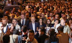 CHP Lideri Kılıçdaroğlu, İzmir'de yürüyüşe katıldı!