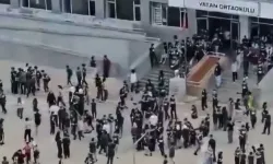 İstanbul Valiliği'nden okullara mescit ve cuma namazı talimatı...