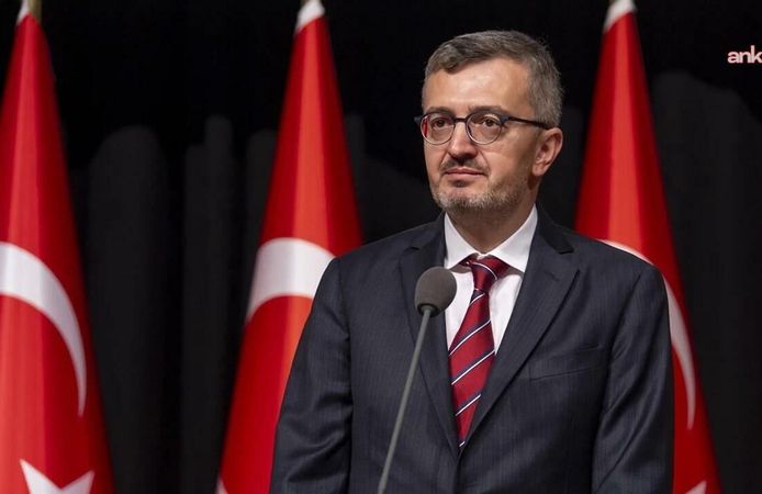 İletişim Başkanı Duran: Son iki ayda 2 bin 34 sosyal medya hesabına erişim engeli getirildi