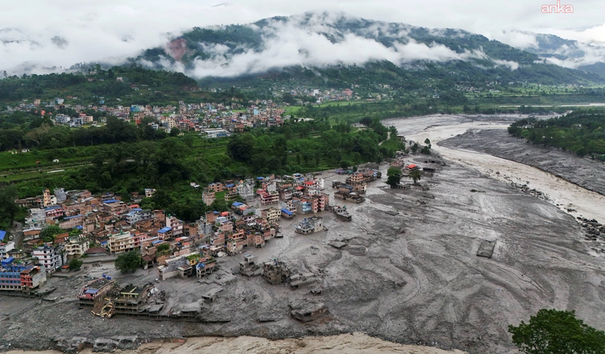 Nepal ve Tibet’teki sel felaketinde can kaybı 750’ye yükseldi, 3 bin 44 kişi kayıp